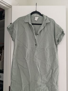 Light Sage Green Short-Sleeve Mini Dress